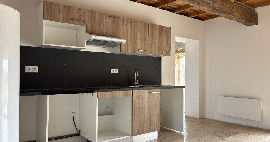location Maison Sarrant