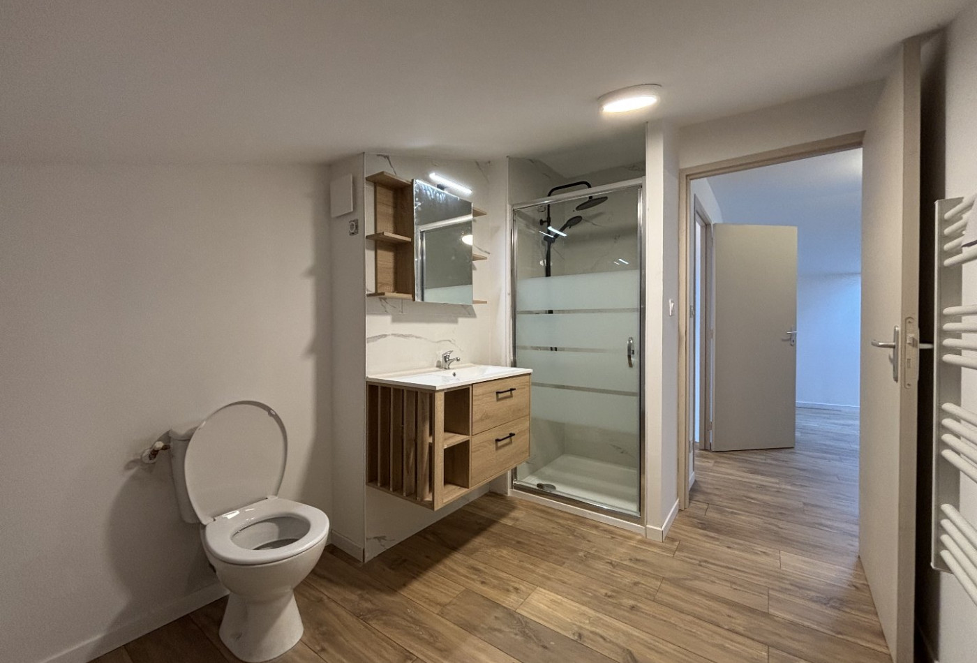 location Maison L'isle-jourdain - Photo 4