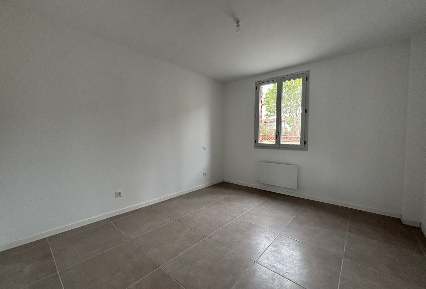 location Maison L'isle-jourdain - Photo 9