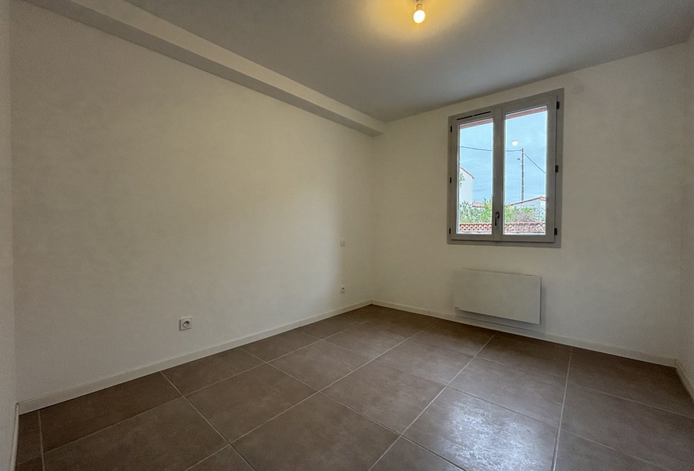 location Maison L'isle-jourdain - Photo 10