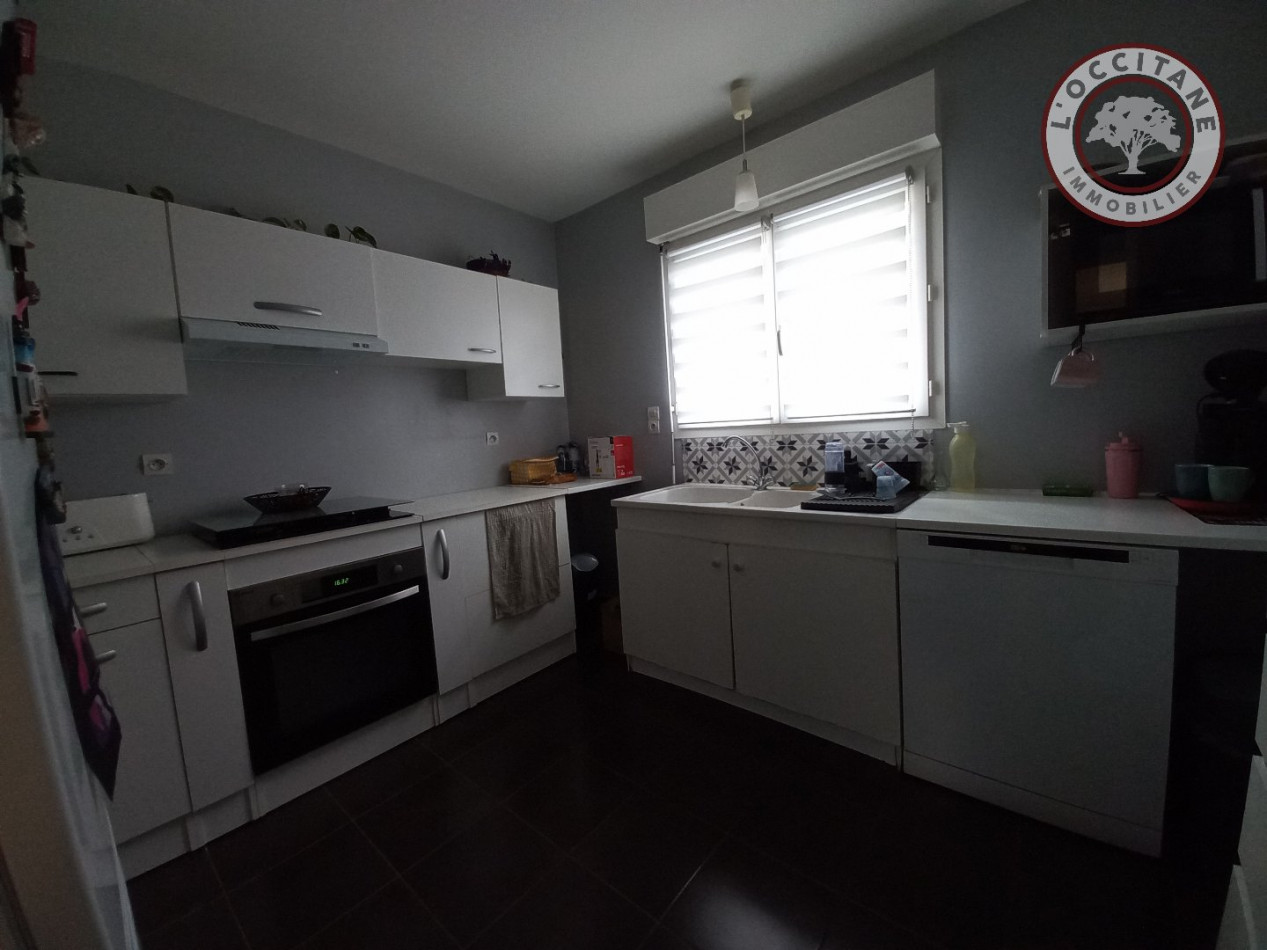 location Maison L'isle-jourdain - Photo 10