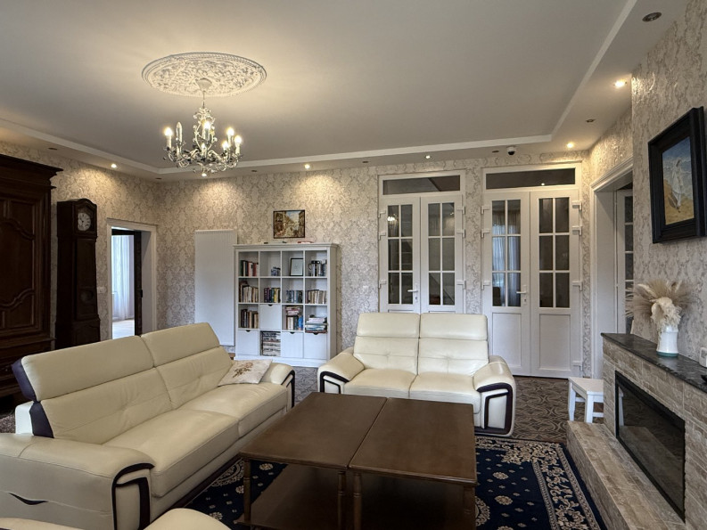 vente Maison bourgeoise Castelnau D'auzan - Photo 6