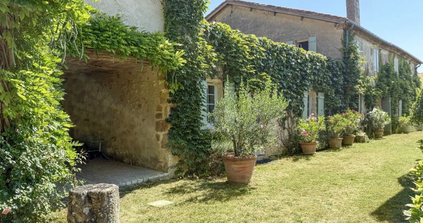 vente Maison de caractère Bazian