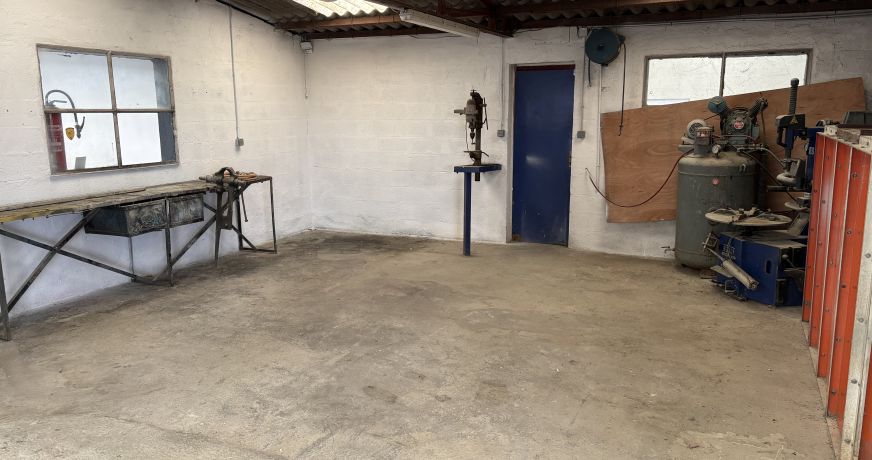 location Garage Saint Sulpice De Faleyrens
