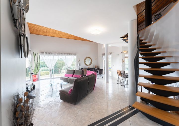 à vendre Villa d'architecte Rouffiac-tolosan