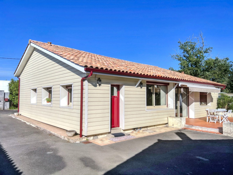 vente Maison Le Pian-médoc - Photo 1