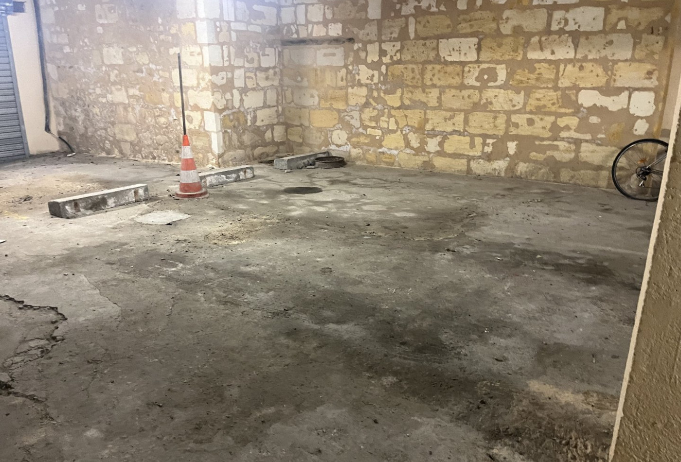 vente Parking intérieur Bordeaux - Photo 2