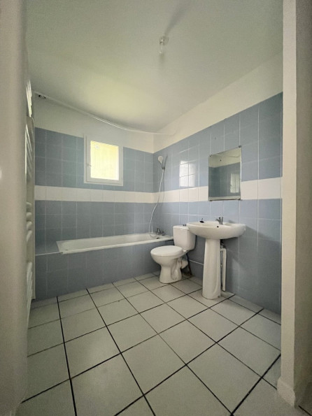 location Maison Creon - Photo 10