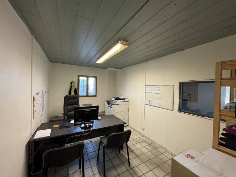 location Entrepots et bureaux Libourne - Photo 5
