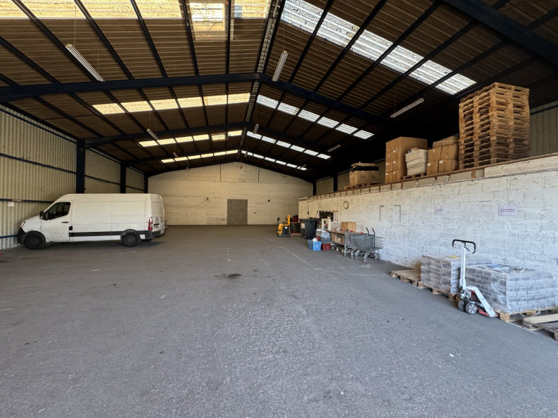 location Entrepots et bureaux Libourne - Photo 3