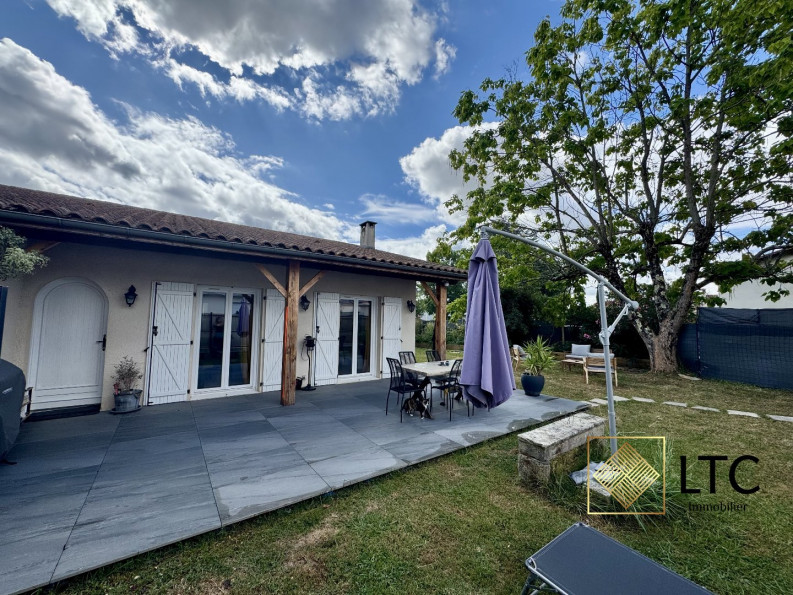 vente Maison Carbon Blanc - Photo 2