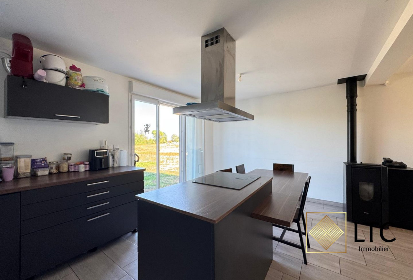 vente Maison Villegouge - Photo 2
