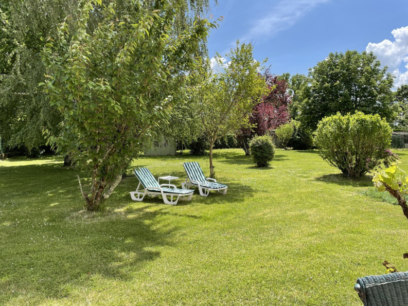 vente Maison Villegouge - Photo 7