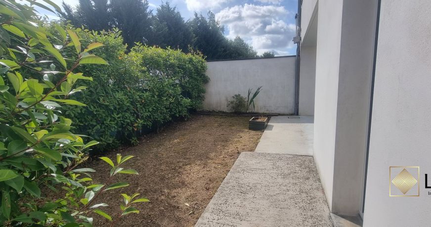 vente Appartement en rez de jardin Ambares Et Lagrave