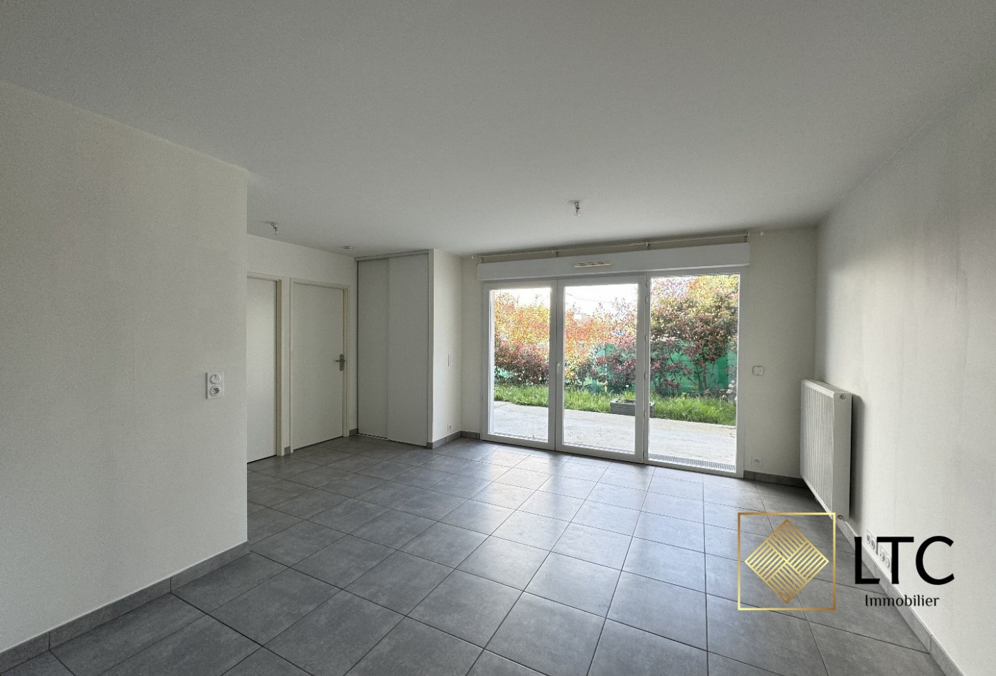 vente Appartement en rez de jardin Ambares Et Lagrave - Photo 4