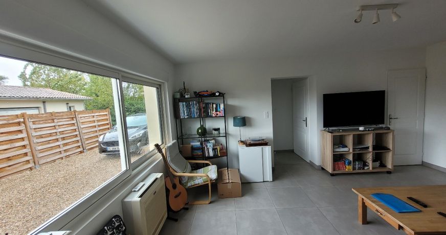 location Maison Arveyres