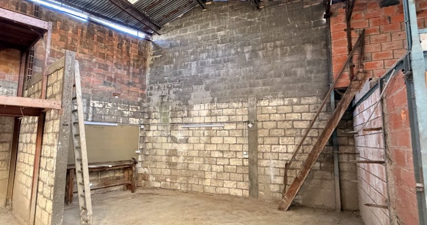 location Entrepots et bureaux Begles