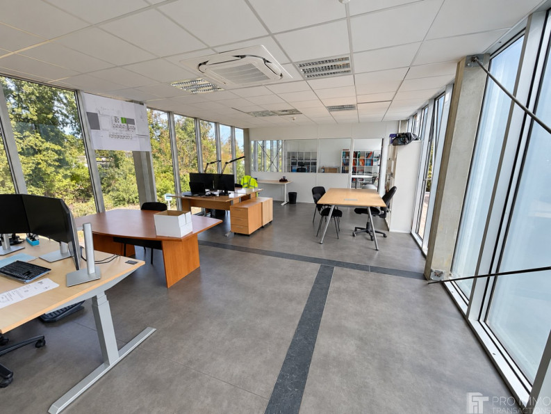 vente Entrepots et bureaux Le Haillan - Photo 3