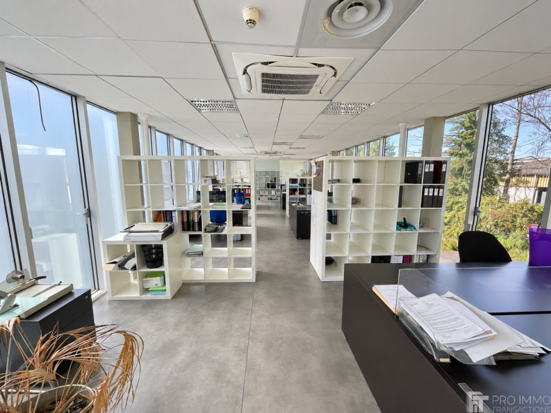 vente Entrepots et bureaux Le Haillan - Photo 4