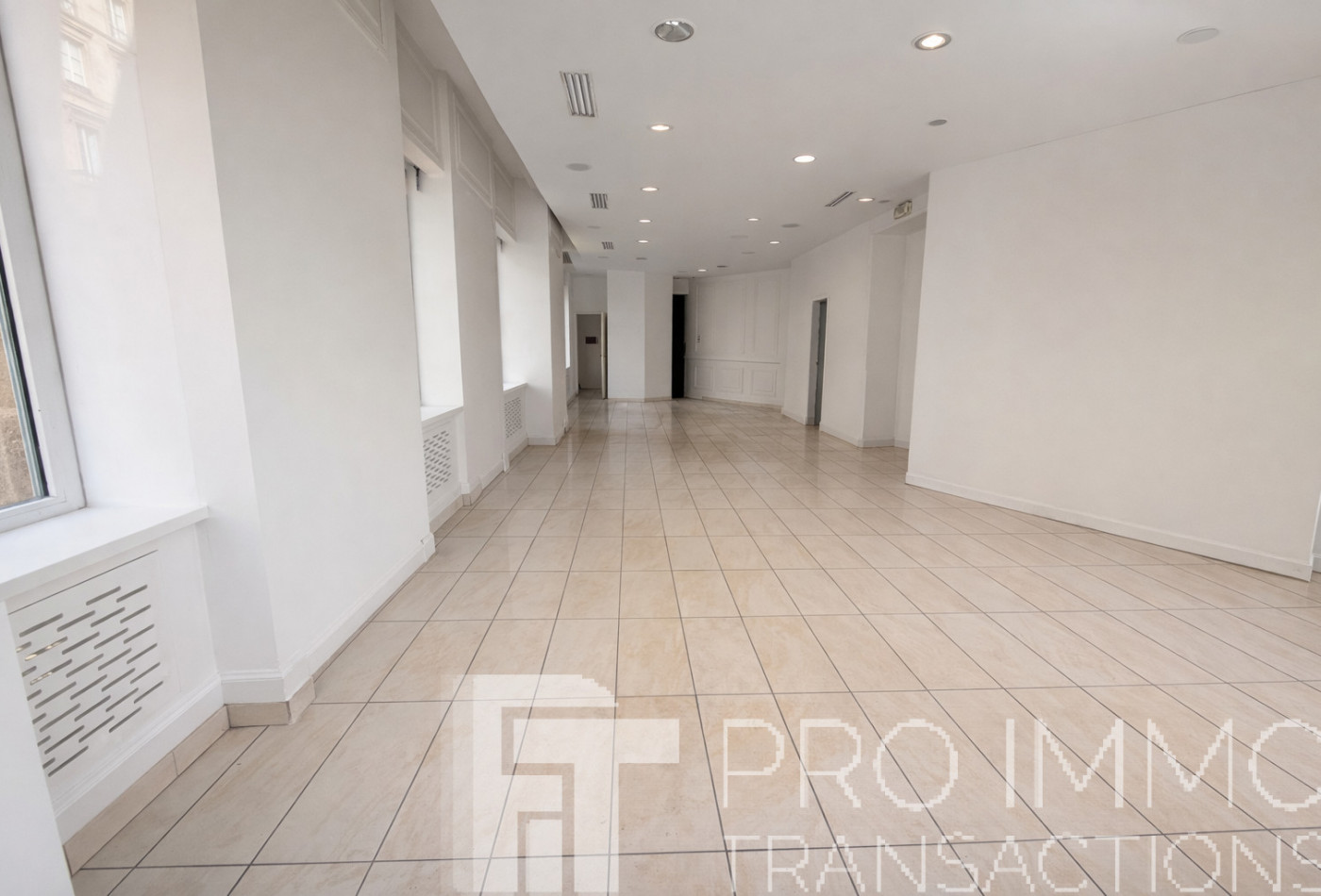 location Local commercial Bordeaux - Photo 6