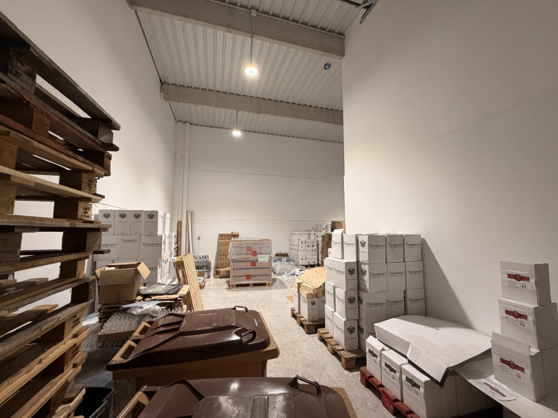 location Ateliers et bureaux Izon - Photo 9