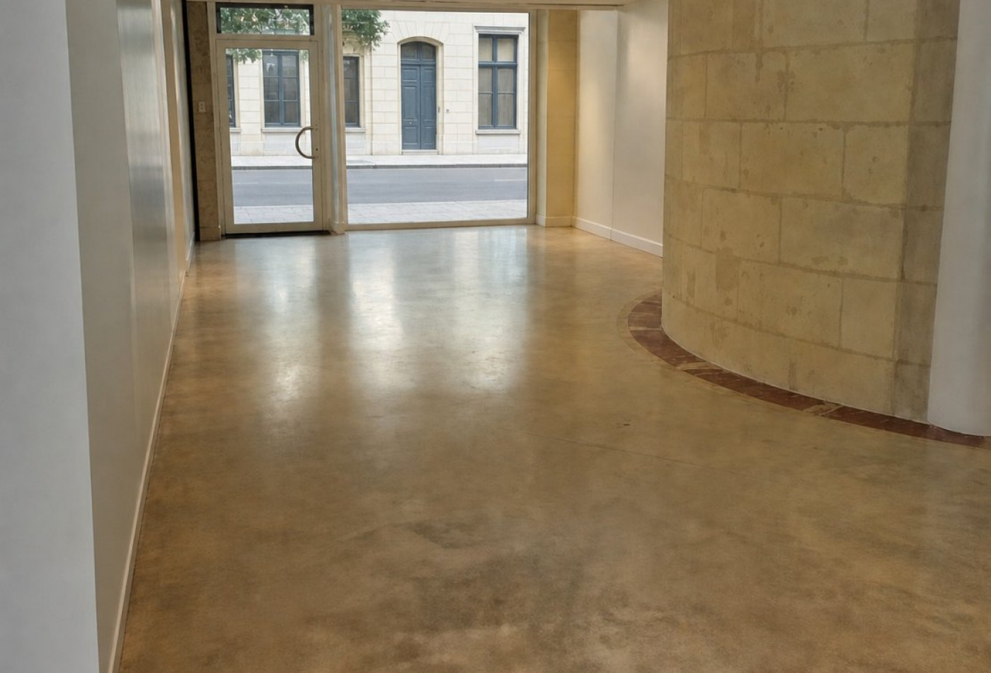vente Local commercial Bordeaux - Photo 2