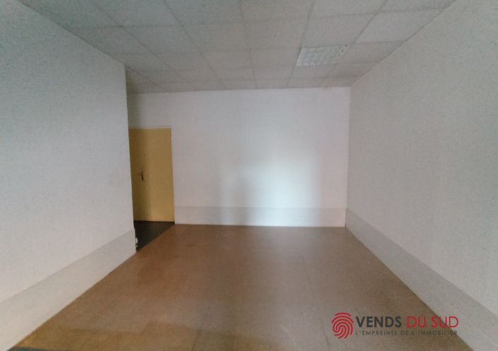 location Entrepots et bureaux Beziers