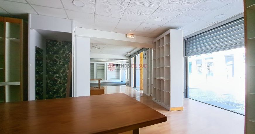 location Local commercial Beziers