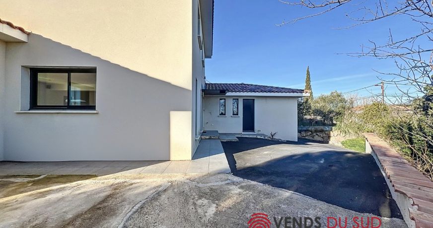 vente Villa Pailhes