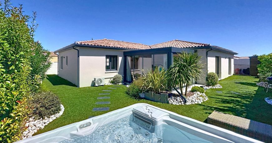 vente Villa Montady