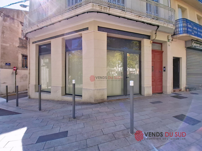 location Local commercial Beziers - Photo 1