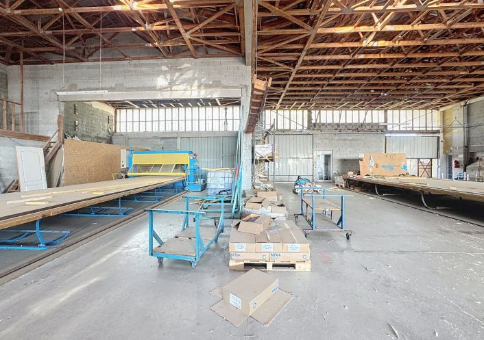 vente Ateliers et bureaux Vias