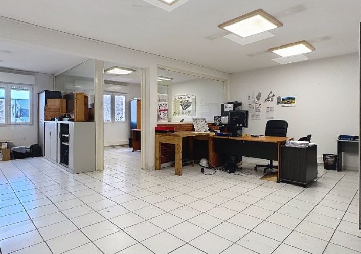 vente Ateliers et bureaux Vias