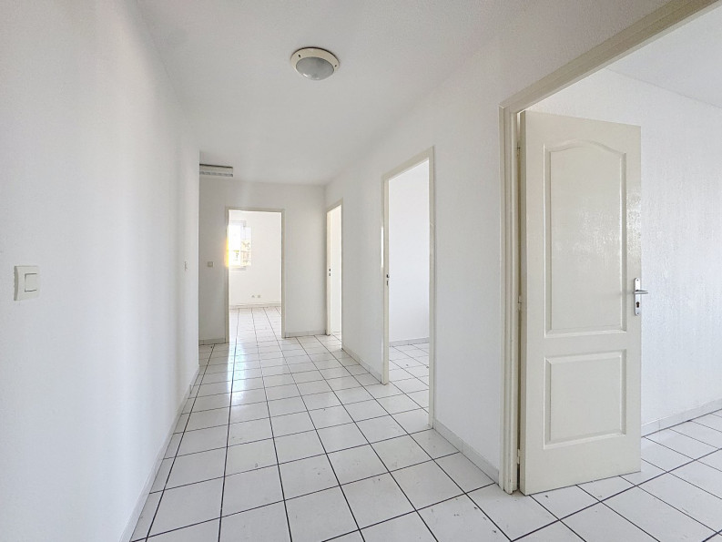 vente Ateliers et bureaux Vias - Photo 5