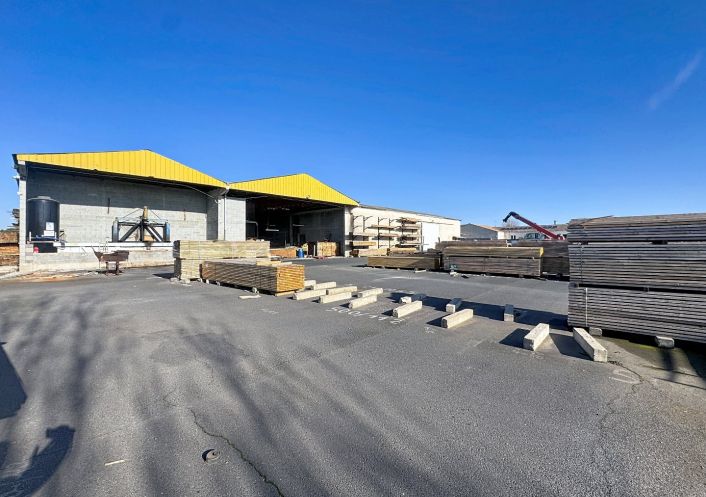 vente Ateliers et bureaux Vias