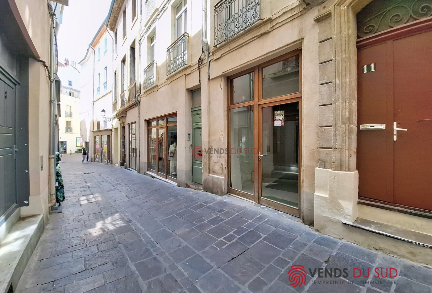location Local commercial Beziers - Photo 1