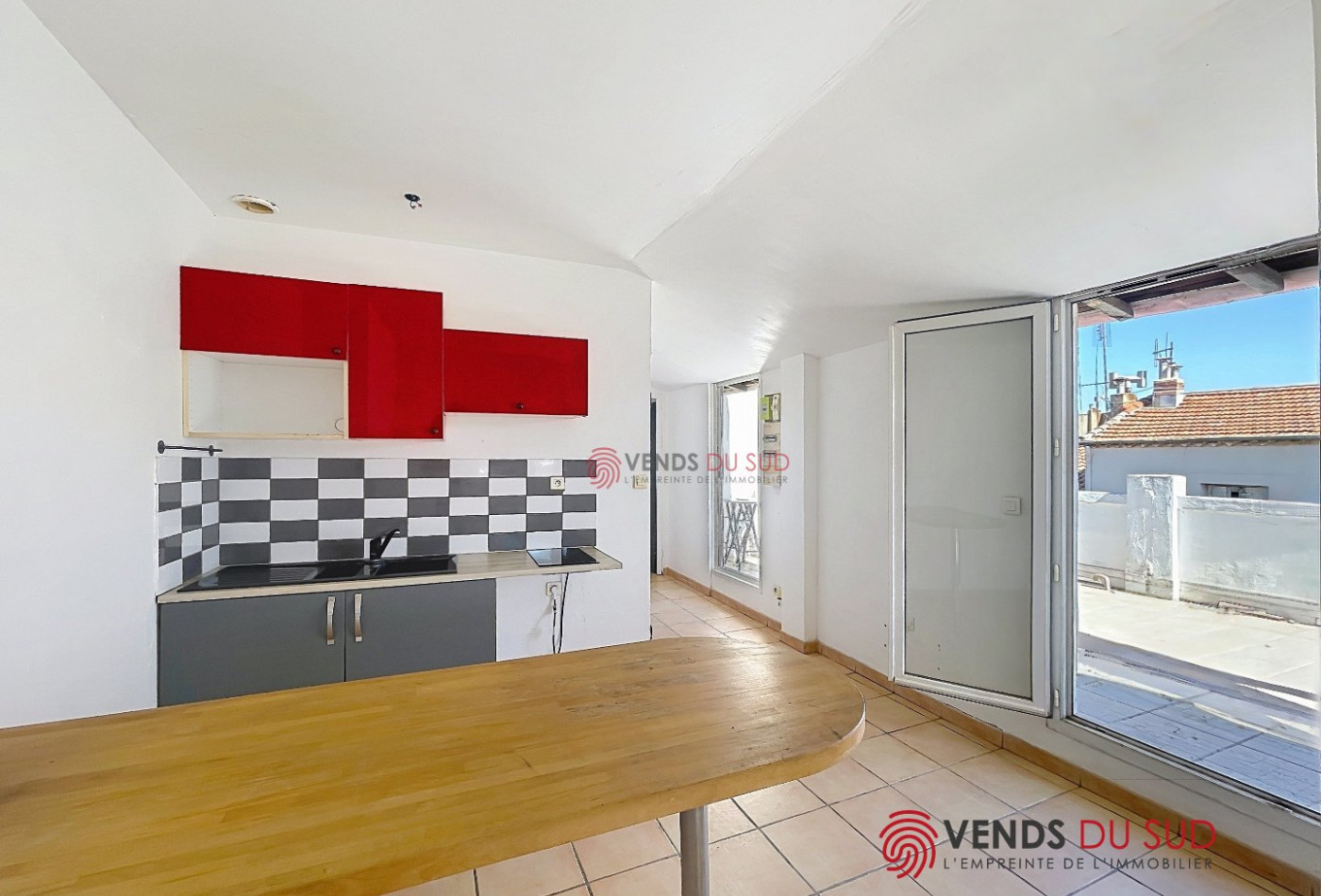 sale Appartement terrasse Beziers - Photo 2