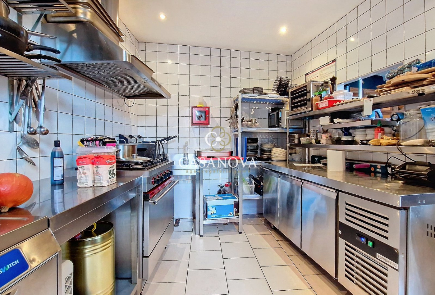 sale Locaux d'activité Pezenas - Photo 9