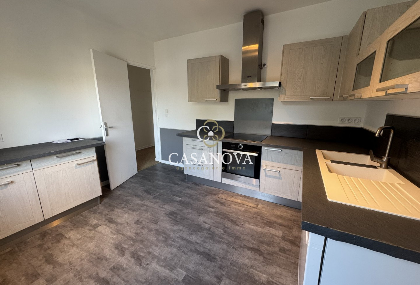 sale Maison de ville Clermont L'herault - Photo 5