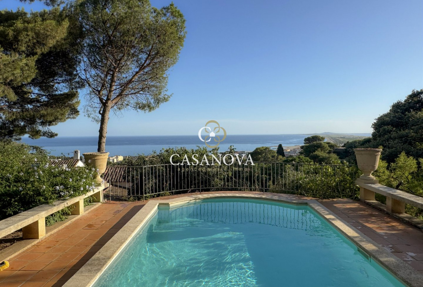 sale Maison individuelle Sete - Photo 8