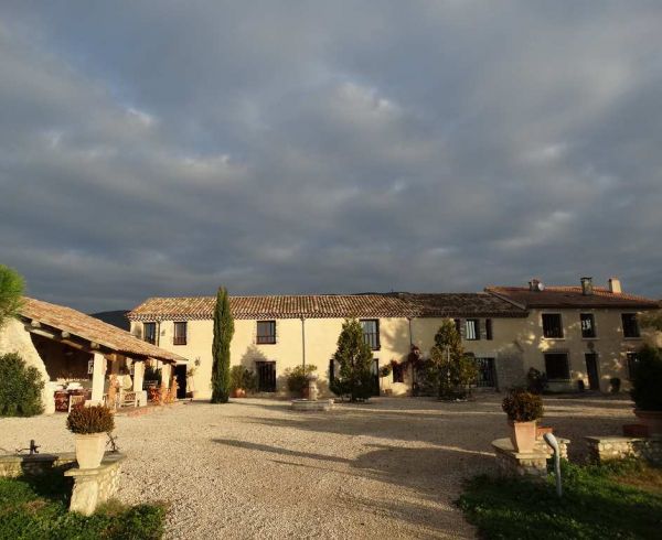 A vendre Lourmarin 340134040 Agence galerie casanova