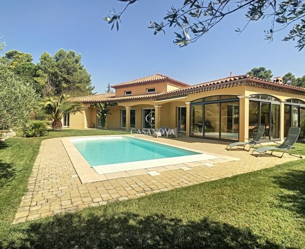 A vendre Clermont L'herault 340137408 Agence galerie casanova