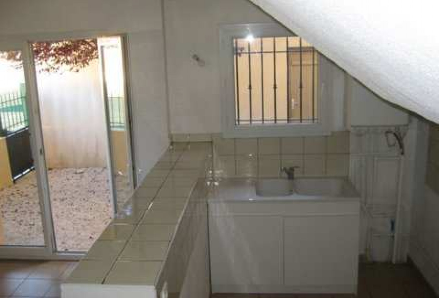 location Maison Saint Mathieu De Treviers - Photo 4