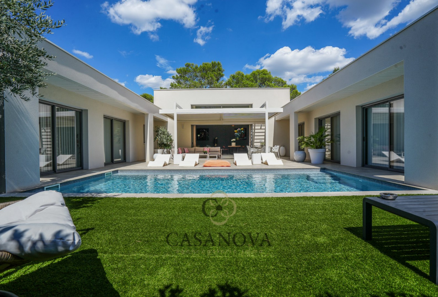 vente Villa Saint Mathieu De Treviers - Photo 1