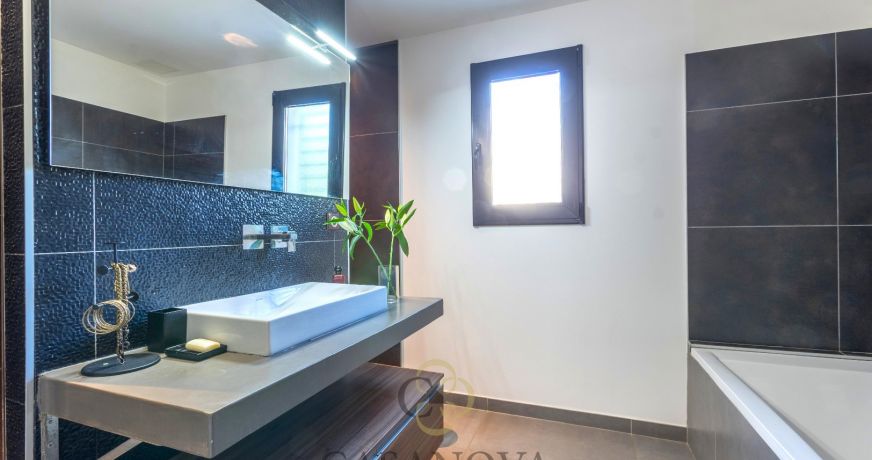 vente Maison Castries