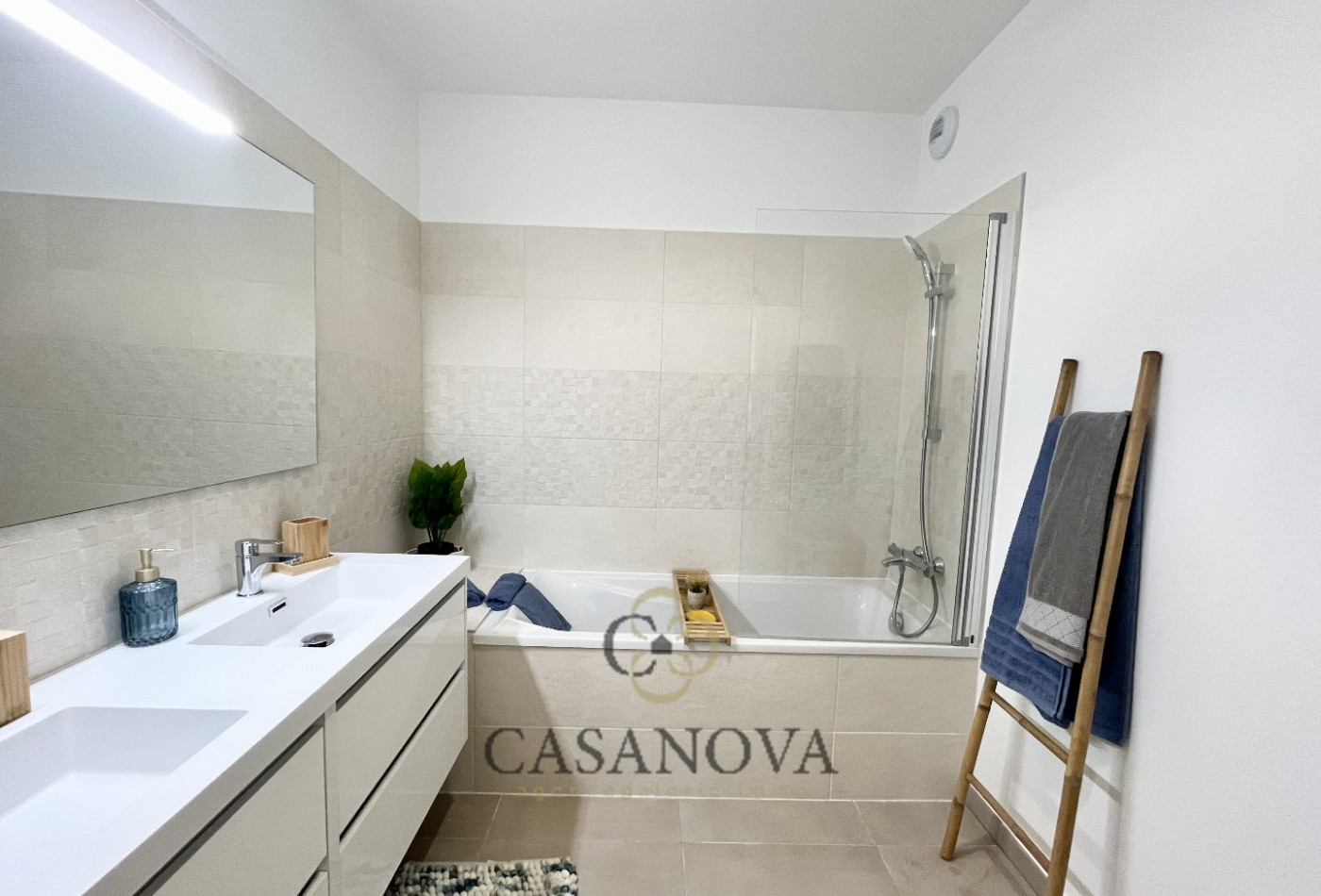 sale Appartement Port Camargue - Photo 3
