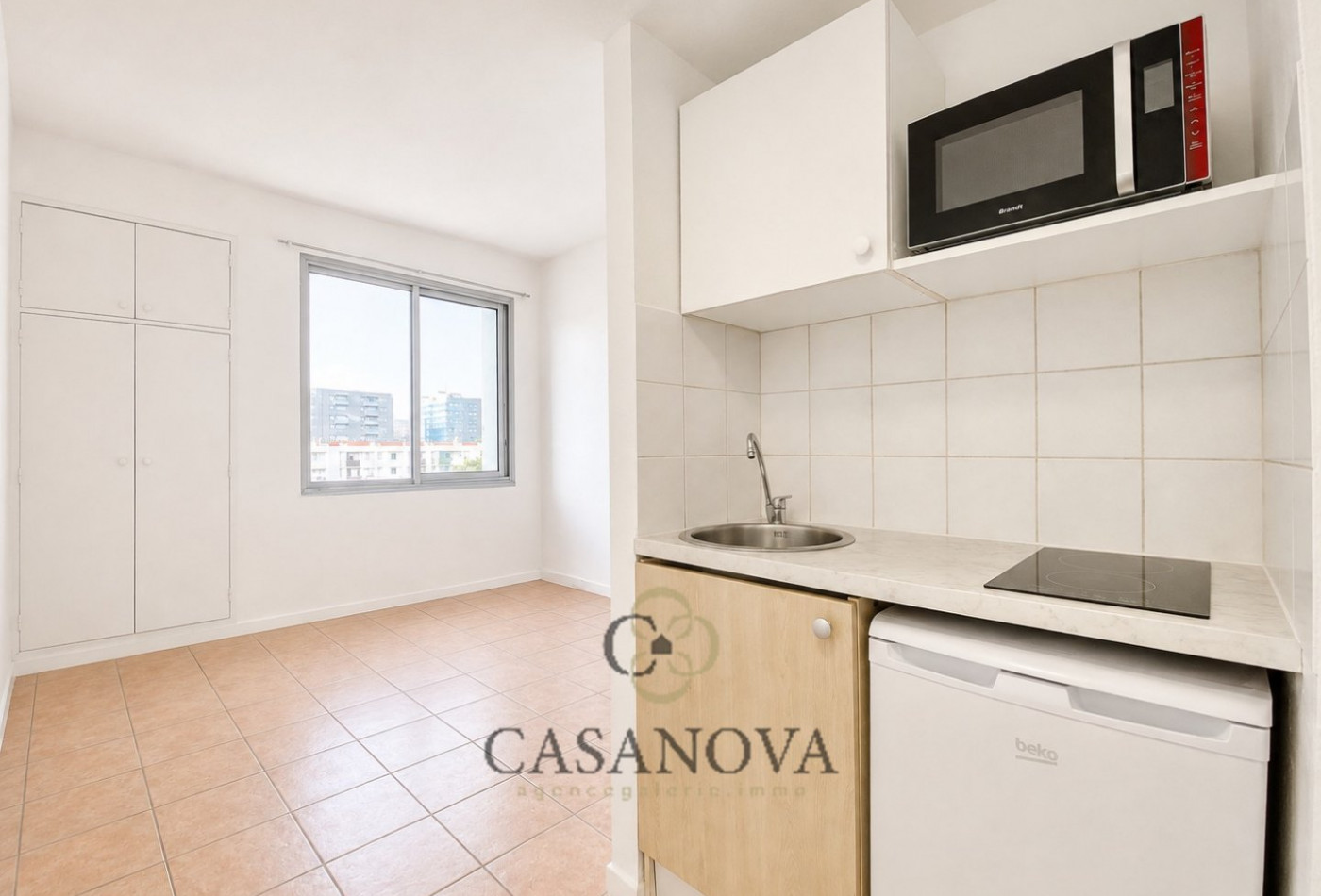 sale Appartement Nimes - Photo 2