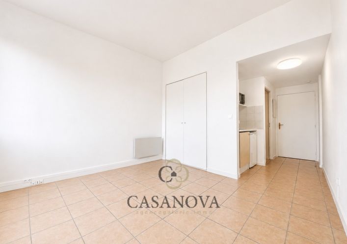 sale Appartement Nimes