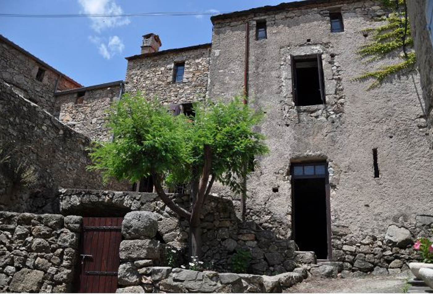 vente Maison en pierre Notre Dame De La Rouviere - Photo 1