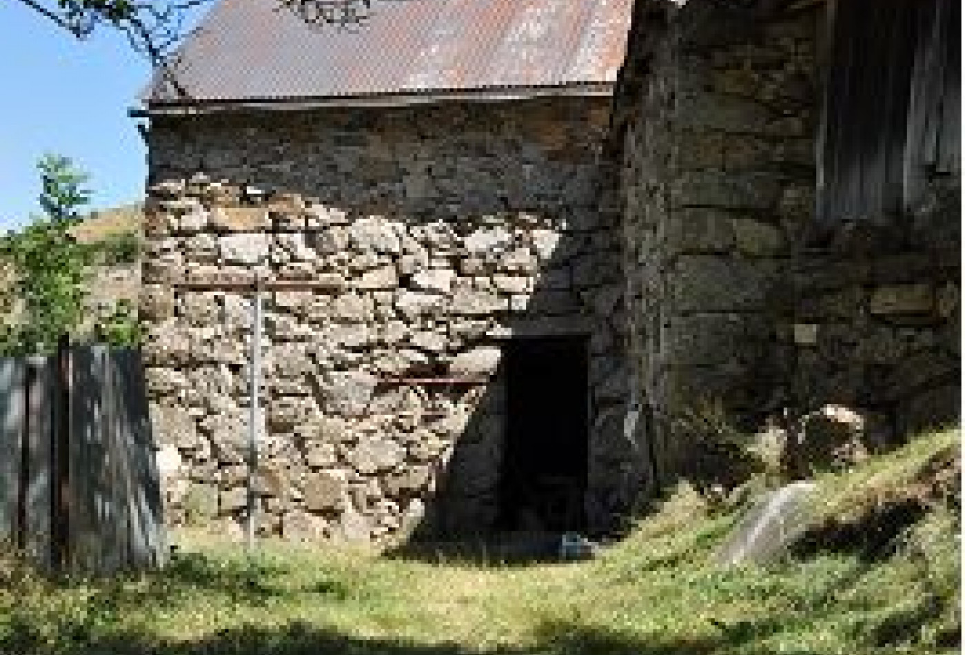 vente Grange Treves - Photo 3